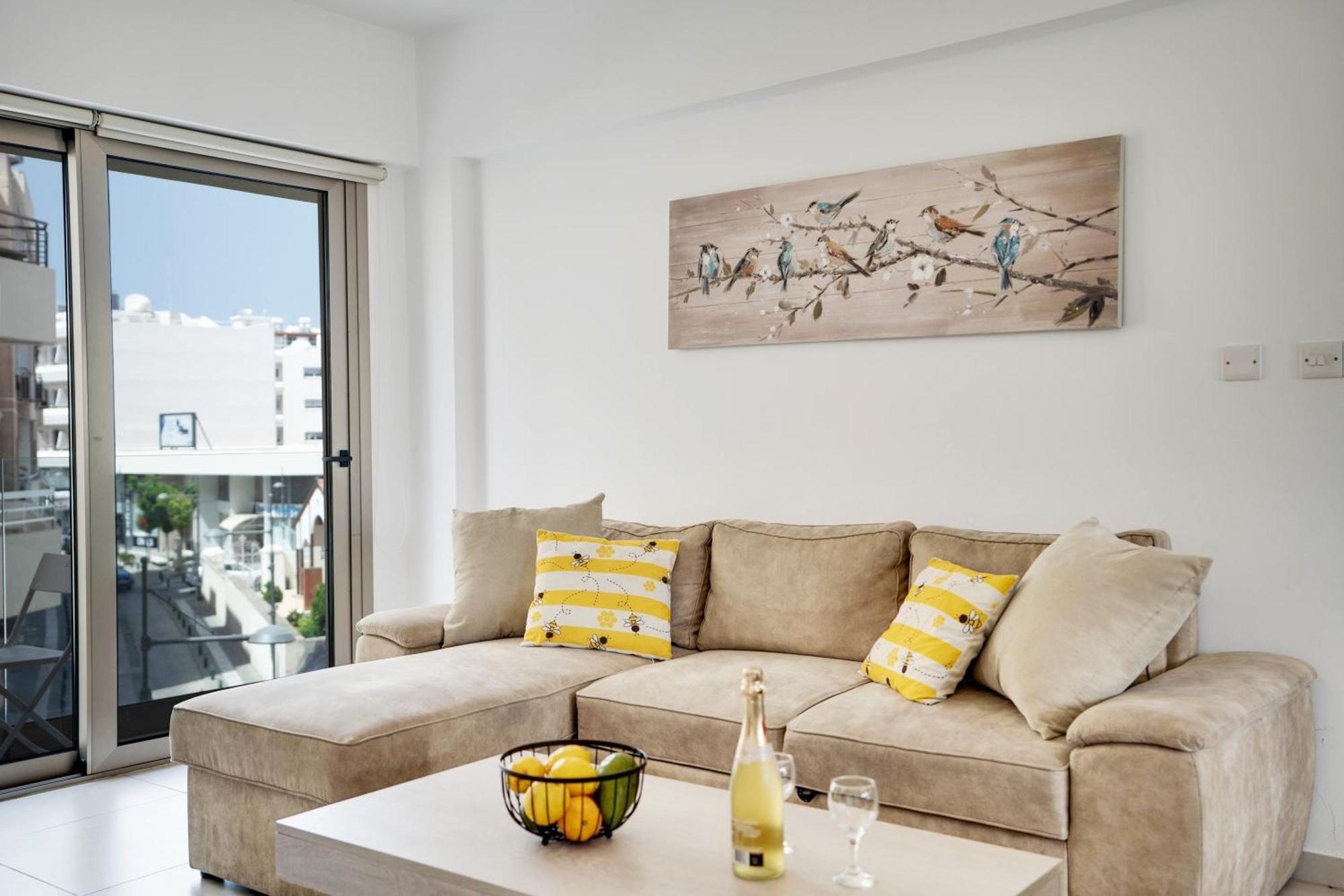 Lemon Paradise City Centre 200M From Beach Larnaca Esterno foto