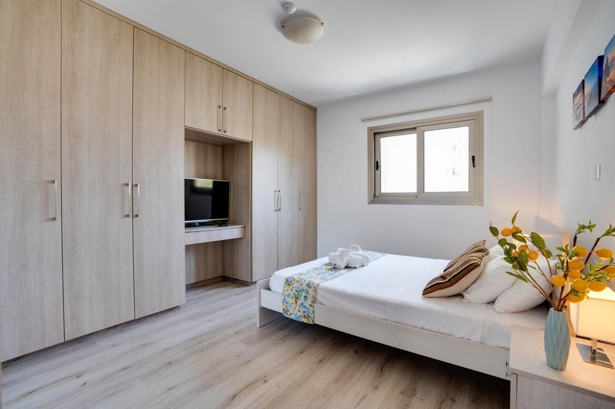 Lemon Paradise City Centre 200M From Beach Larnaca Esterno foto